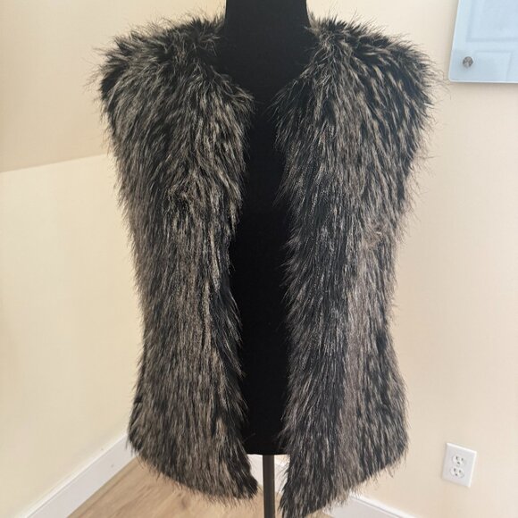 Via Spiga Fur Vest- Size XS- Faux Fur Vest- Long Grey Black Fur Vest - Picture 1 of 4